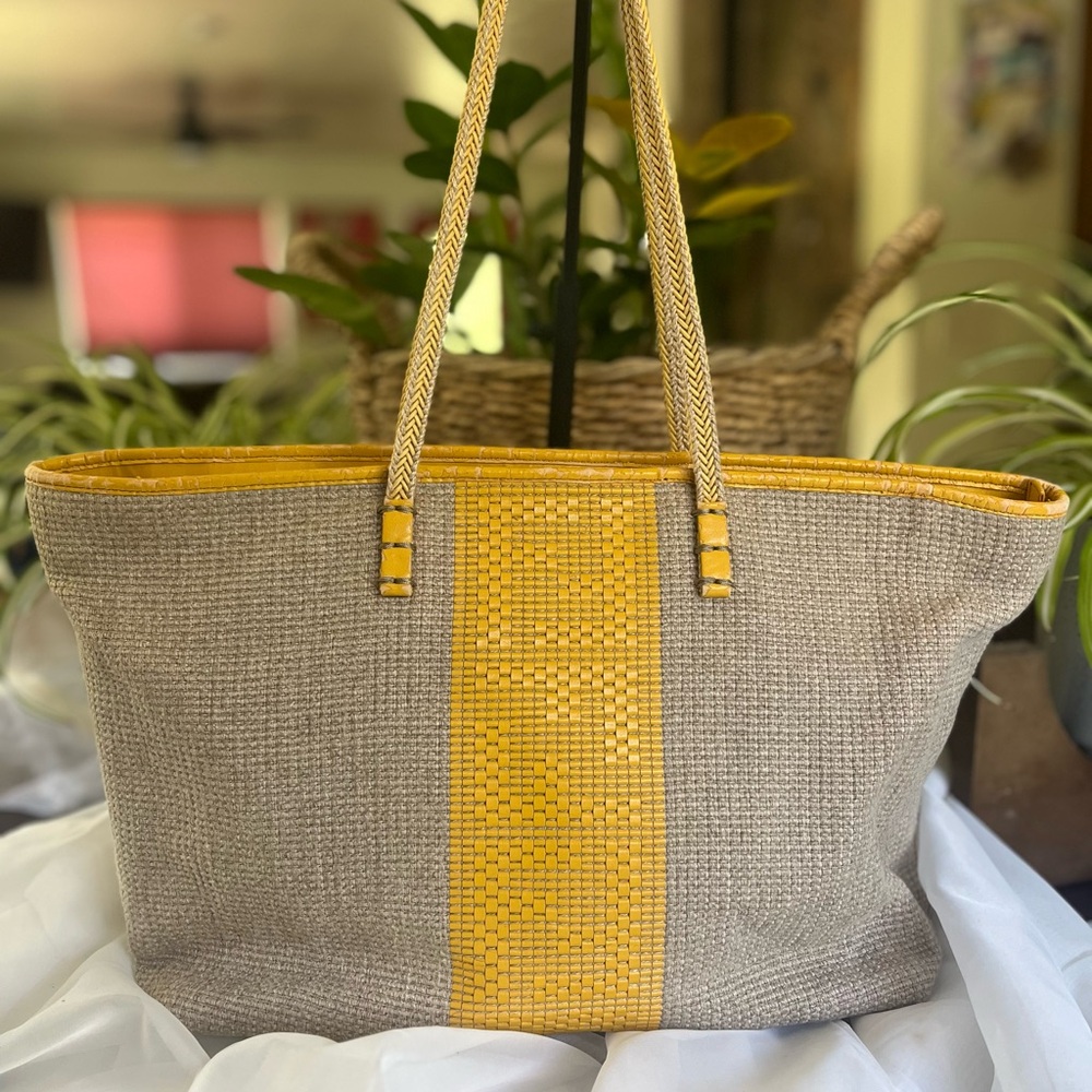 FENDI roll bag leather and woven raffia tote yellow/tan